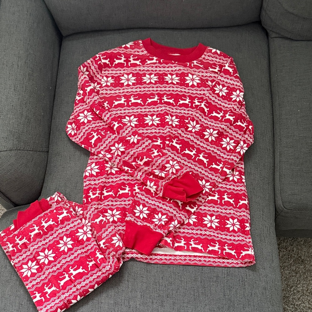 Adult Medium Red Holiday Pottery Barn Pajama Set